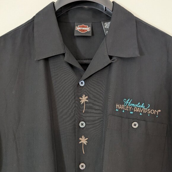 Harley-Davidson Honolulu Hawaii Men's Black Short Sleeve button-down Shirt - Picture 3 of 11